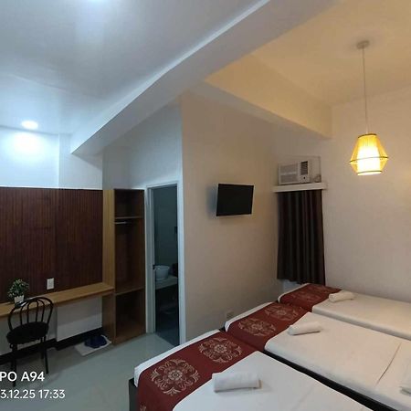Stone House Quezon City San Juan  Екстериор снимка