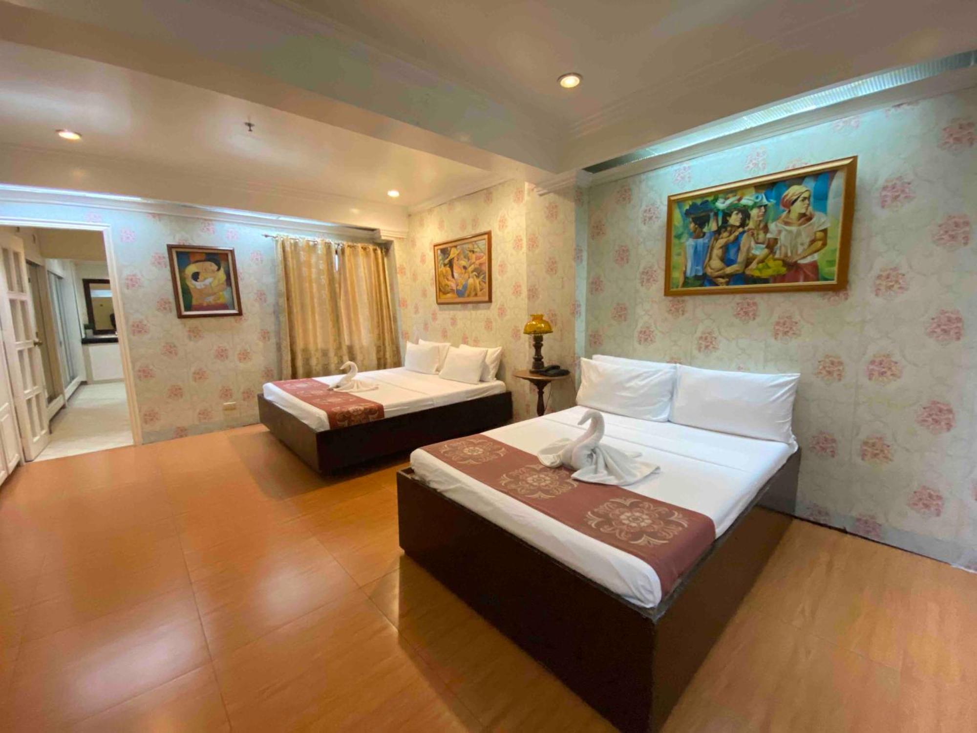 Stone House Quezon City San Juan  Екстериор снимка