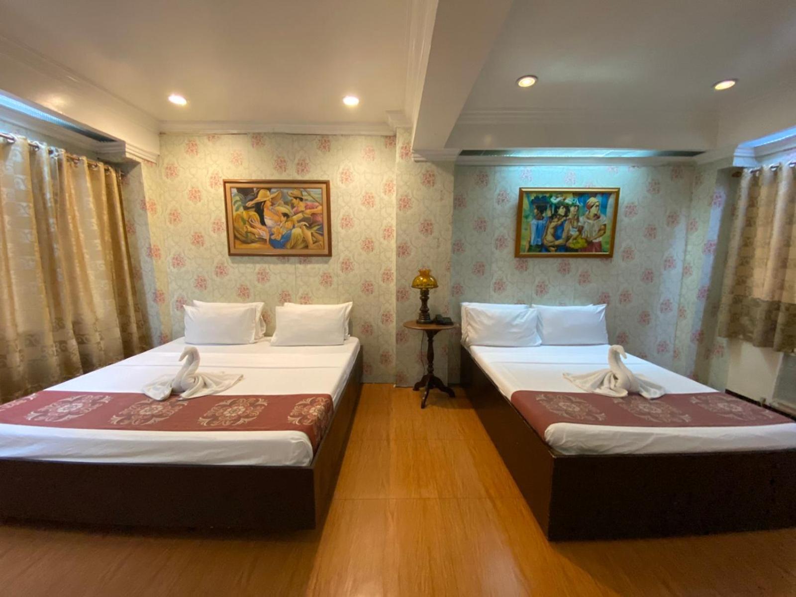 Stone House Quezon City San Juan  Екстериор снимка