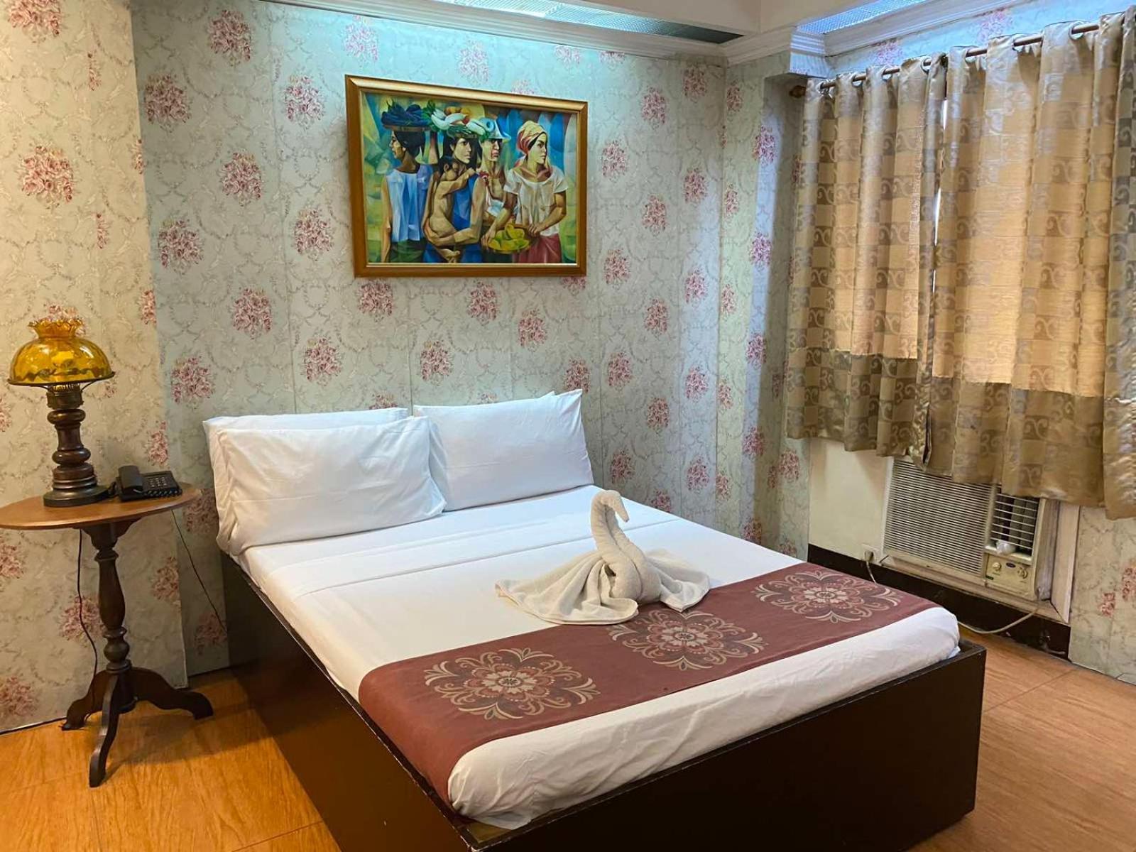 Stone House Quezon City San Juan  Екстериор снимка