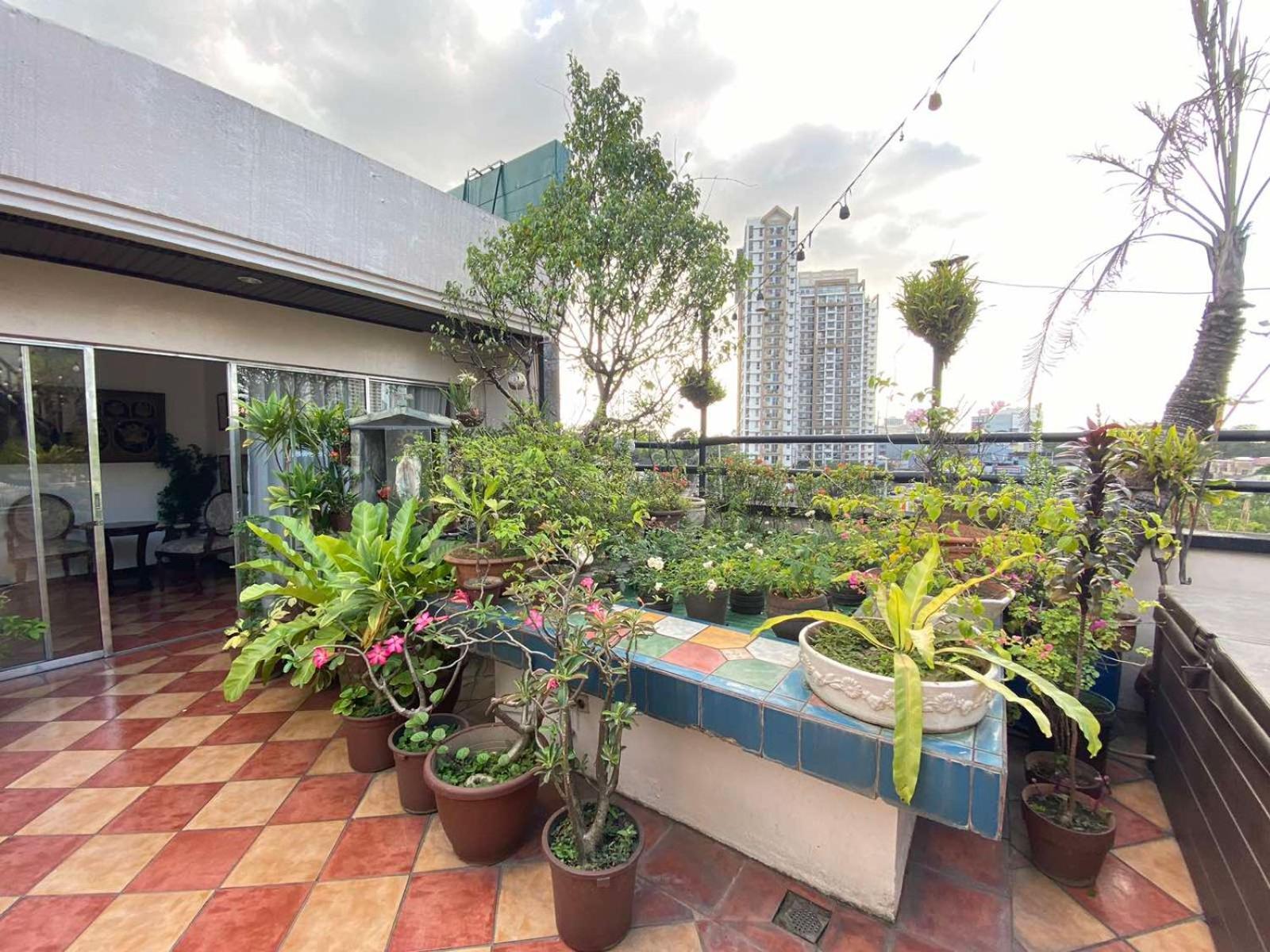 Stone House Quezon City San Juan  Екстериор снимка