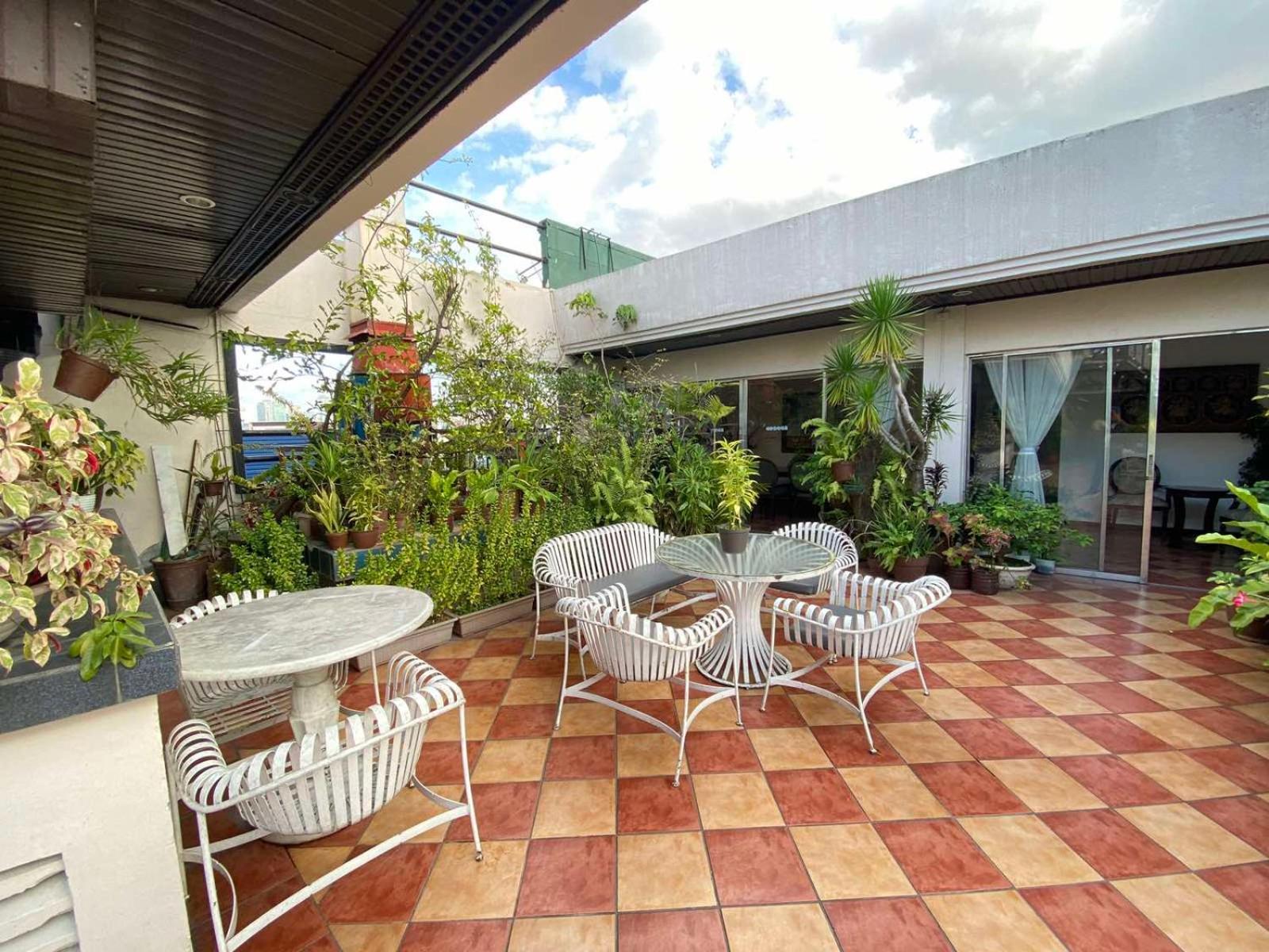 Stone House Quezon City San Juan  Екстериор снимка