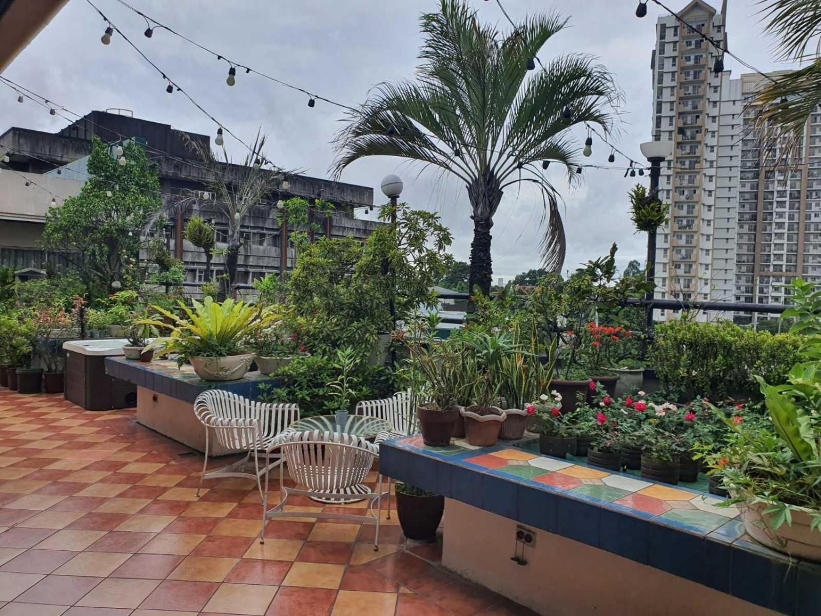 Stone House Quezon City San Juan  Екстериор снимка