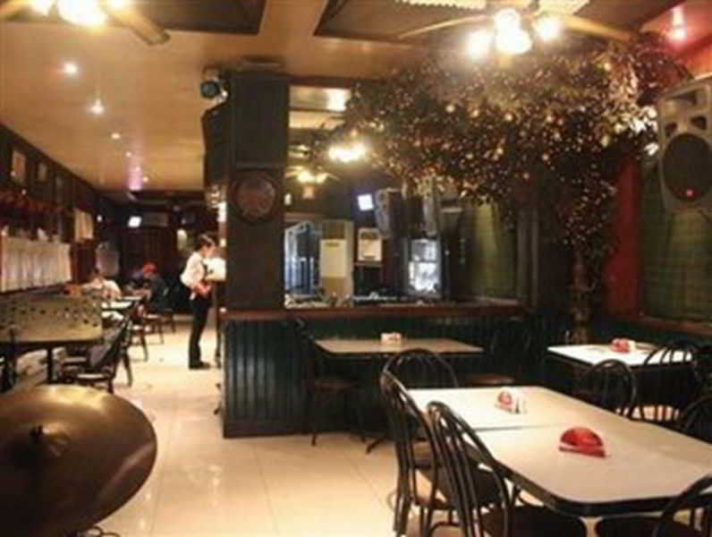 Stone House Quezon City San Juan  Екстериор снимка