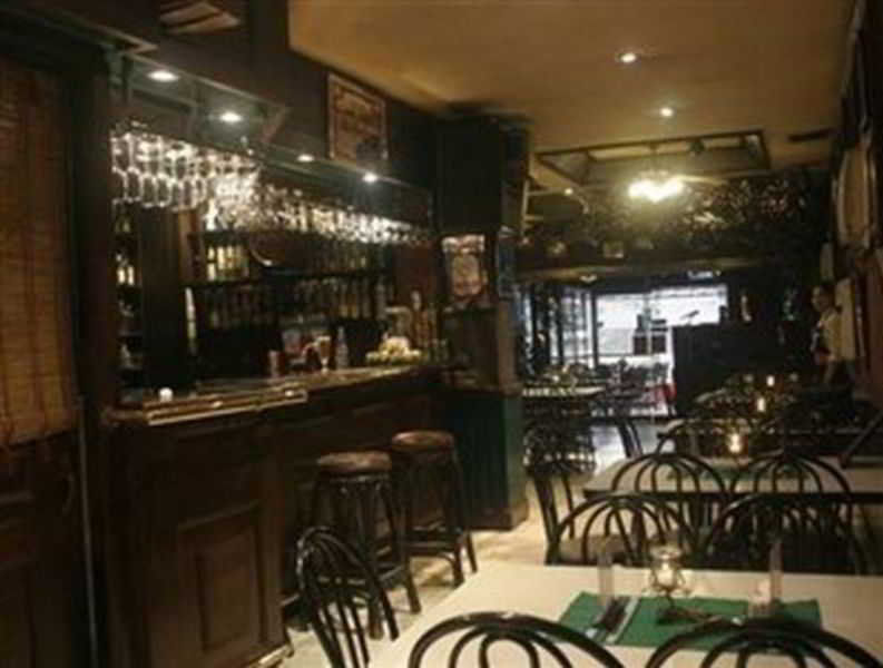 Stone House Quezon City San Juan  Екстериор снимка
